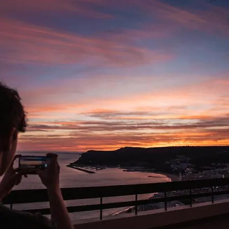 With A Stunning View Over Daire *