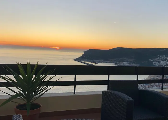 アパート With A Stunning View Over