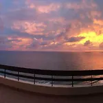 Apartment With A Stunning View Over Sesimbra