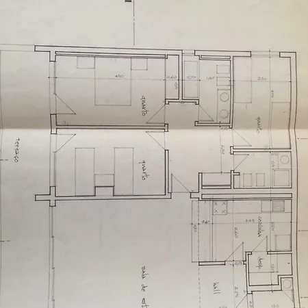 With A Stunning View Over Apartment Sesimbra