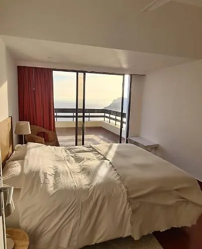 With A Stunning View Over Σεσίμπρα