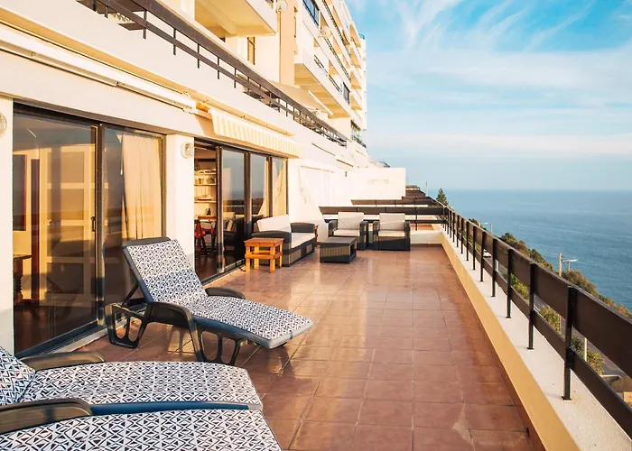 Διαμέρισμα With A Stunning View Over *