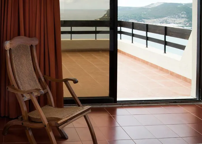 With A Stunning View Over Σεσίμπρα