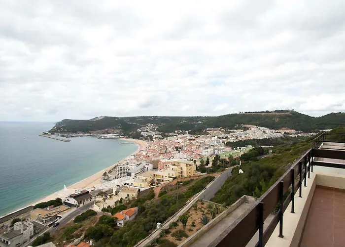 With A Stunning View Over * Σεσίμπρα