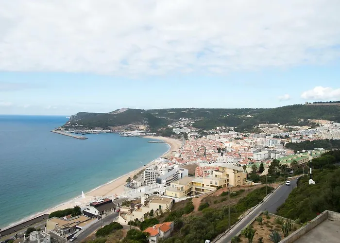 With A Stunning View Over * Σεσίμπρα