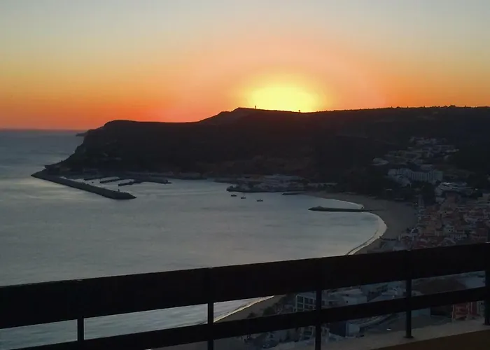 With A Stunning View Over Appartement *