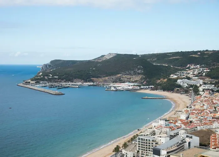 With A Stunning View Over * Σεσίμπρα